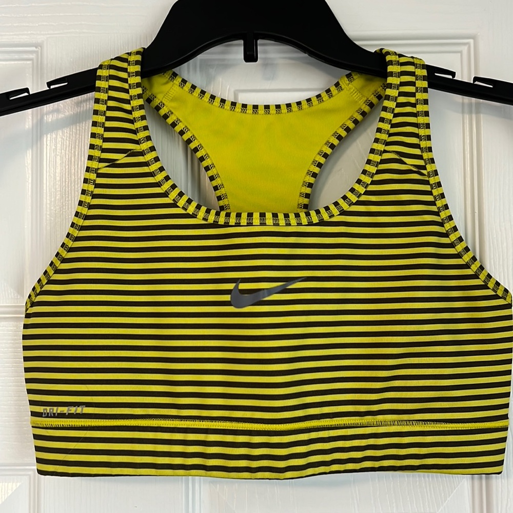 Nike Pro Dri Fit Sports Bra